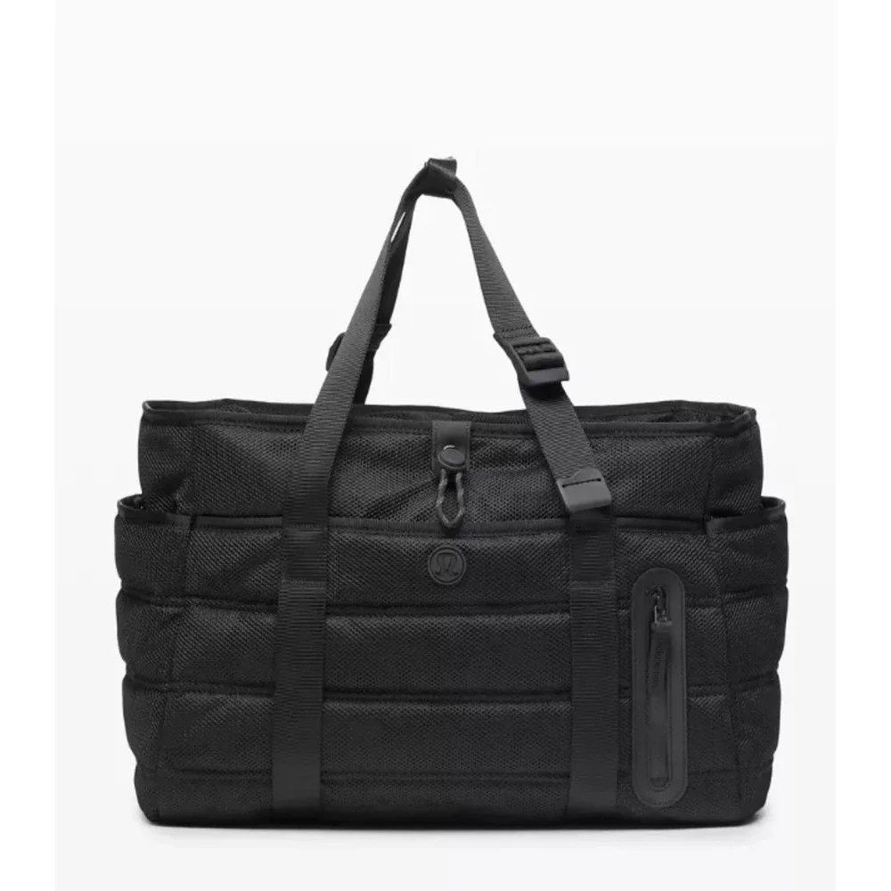 Lululemon Dash All Day Bag Black Quilted Puffer Gym Travel Bag